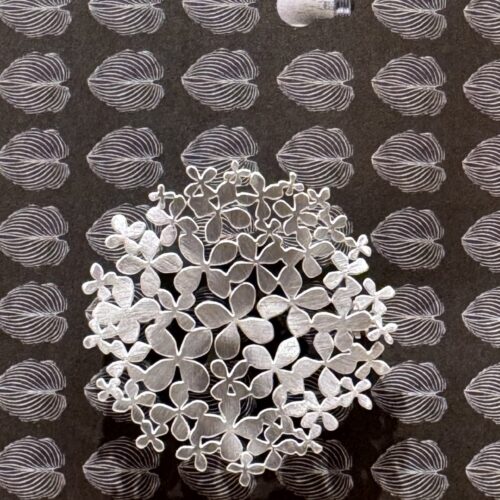 anstecknadel hortensia / annabella edelstahl mit 3 facher vergoldung 5cm